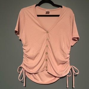 No Boundaries size XL 15-17 juniors crop blush pink top with buttons